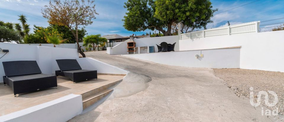 House T2 in Santa Bárbara de Nexe of 45 m²