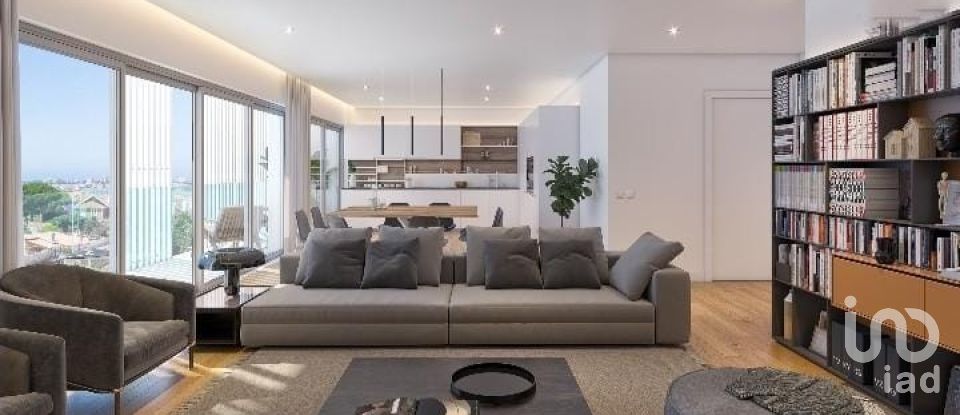 Apartment T4 in Cascais e Estoril of 198 m²