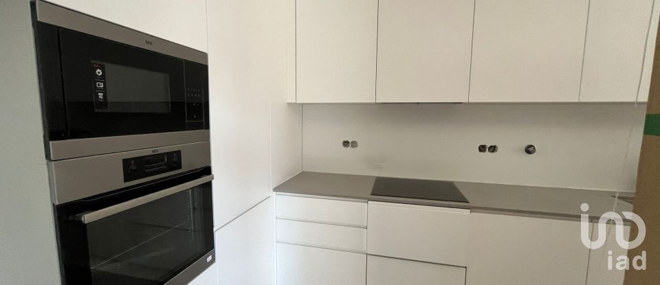 Apartment T4 in Cascais e Estoril of 198 m²