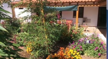 Maison T5 à Longueira/Almograve de 150 m²