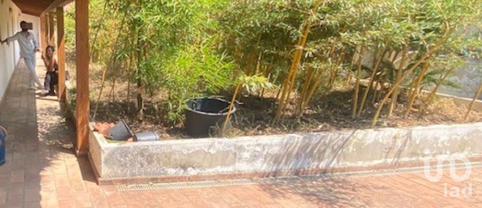 House T5 in Longueira/Almograve of 150 m²