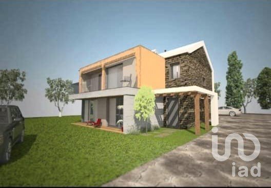 Maison rustique T3 à Caria de 126 m²