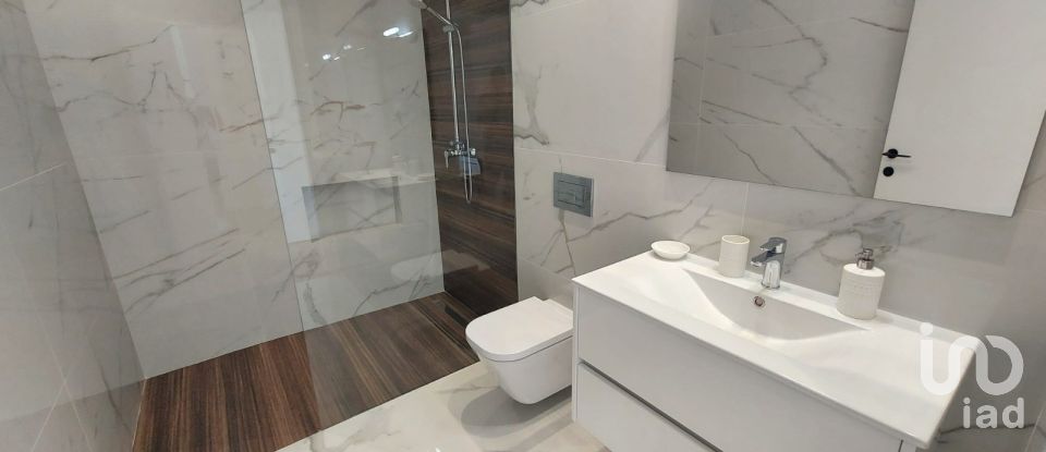 Maison T4 à Albufeira e Olhos de Água de 373 m²