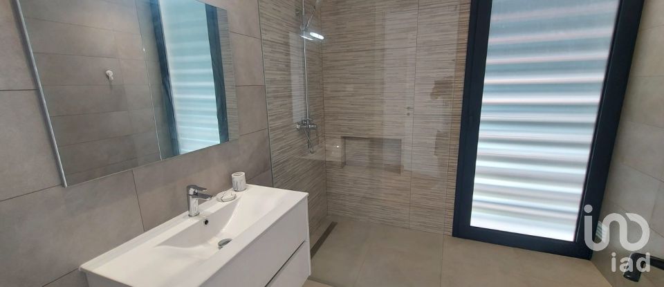 Maison T4 à Albufeira e Olhos de Água de 373 m²