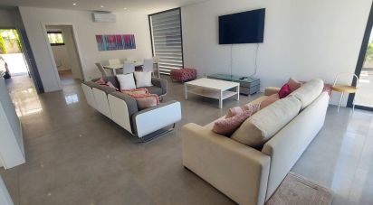 Maison T4 à Albufeira e Olhos de Água de 373 m²