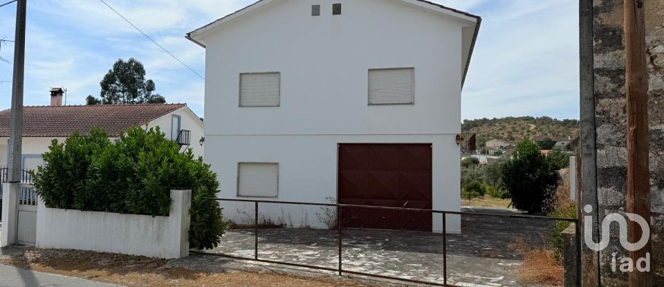 Moradia T3 em Abrã de 231 m²