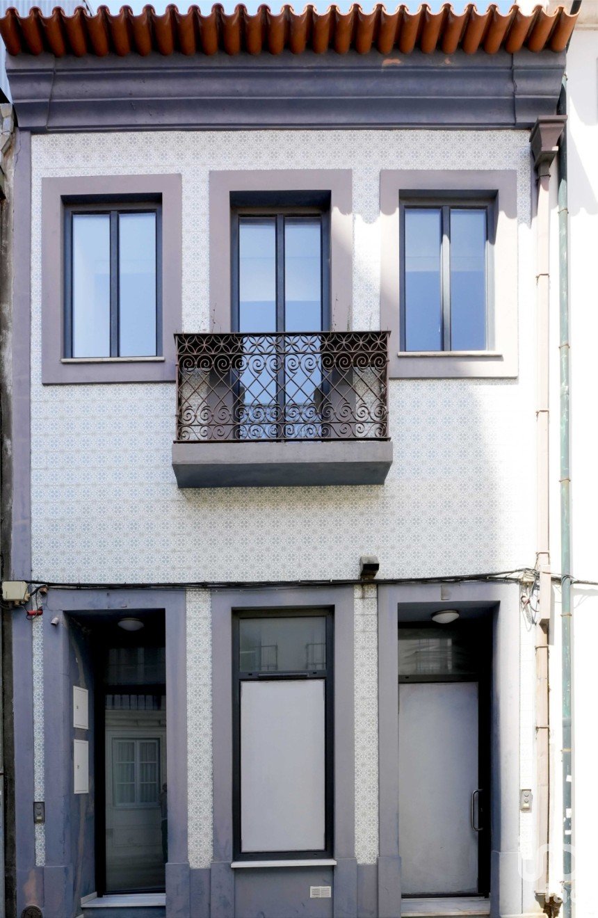 Maison de ville T5 à Glória E Vera Cruz de 218 m²