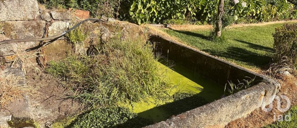 Moradia T4 em Vouzela e Paços de Vilharigues de 210 m²