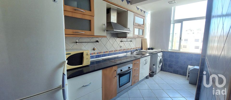 Apartment T2 in Faro (Sé e São Pedro) of 80 m²
