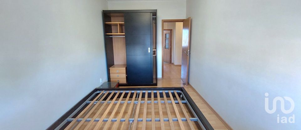 Apartment T2 in Faro (Sé e São Pedro) of 80 m²