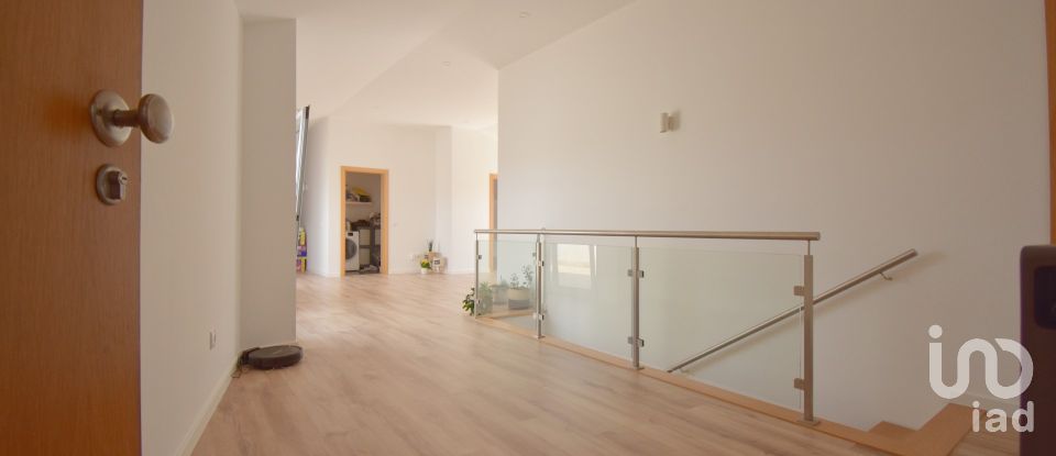 Appartement T5 à Avelar de 302 m²