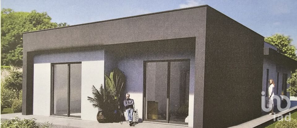 Terrain à A dos Francos de 995 m²