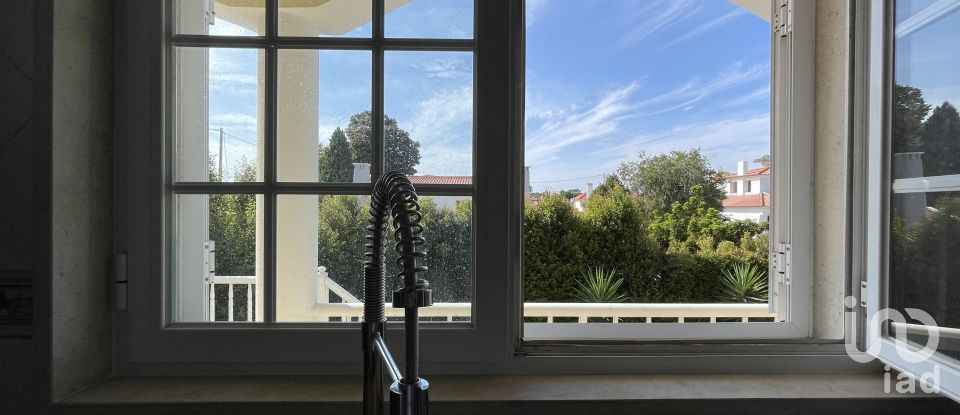 Moradia T5 em Corroios de 248 m²