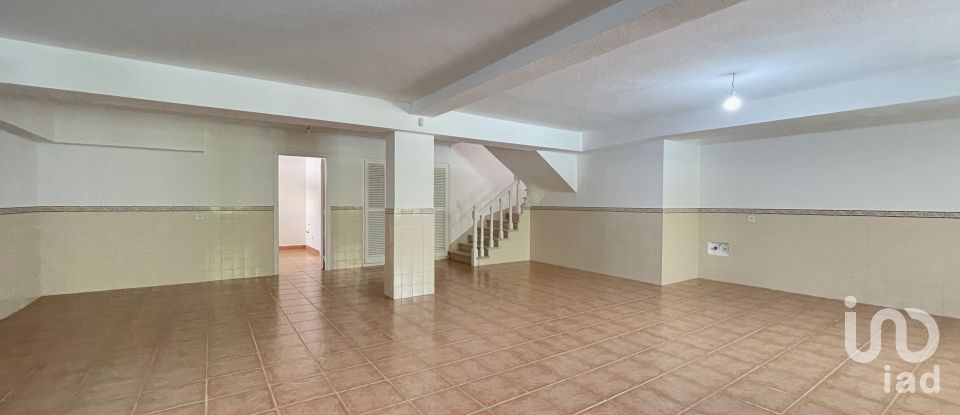 Moradia T5 em Corroios de 248 m²