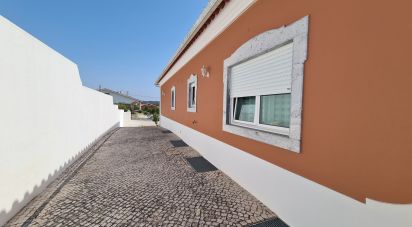 Maison T3 à Bombarral e Vale Covo de 252 m²