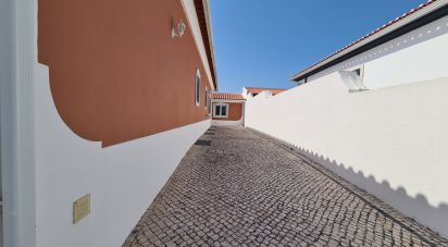 Maison T3 à Bombarral e Vale Covo de 252 m²