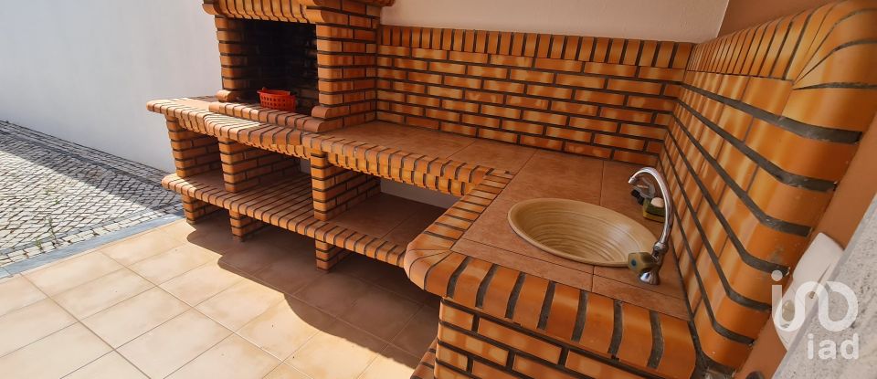 Maison T3 à Bombarral e Vale Covo de 252 m²