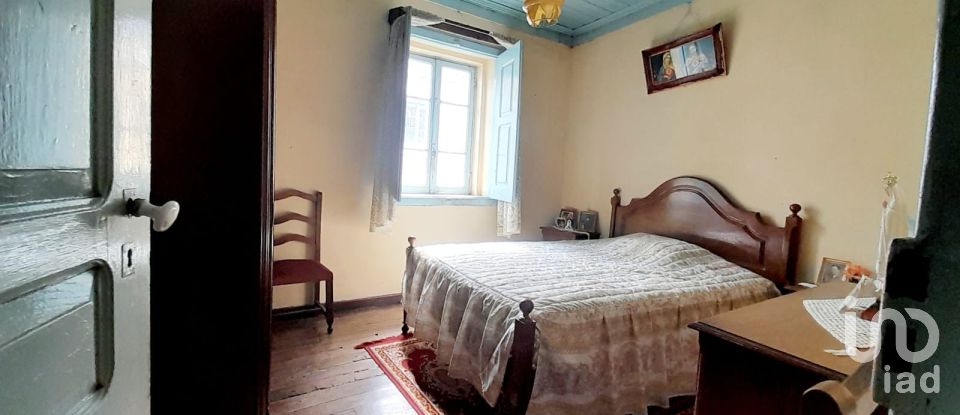 Moradia T5 em Seixo da Beira de 180 m²