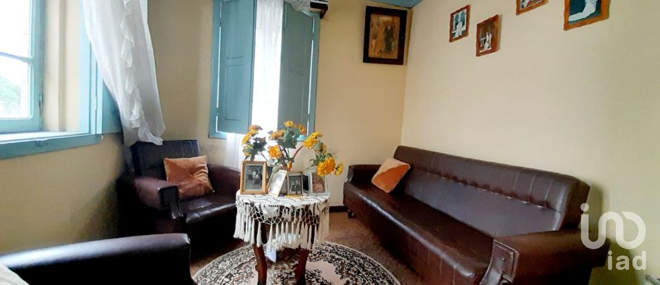 Moradia T5 em Seixo da Beira de 180 m²