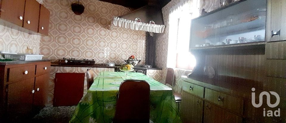 Moradia T5 em Seixo da Beira de 180 m²