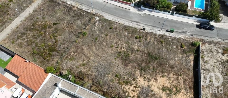 Land in Rio Maior of 561 m²