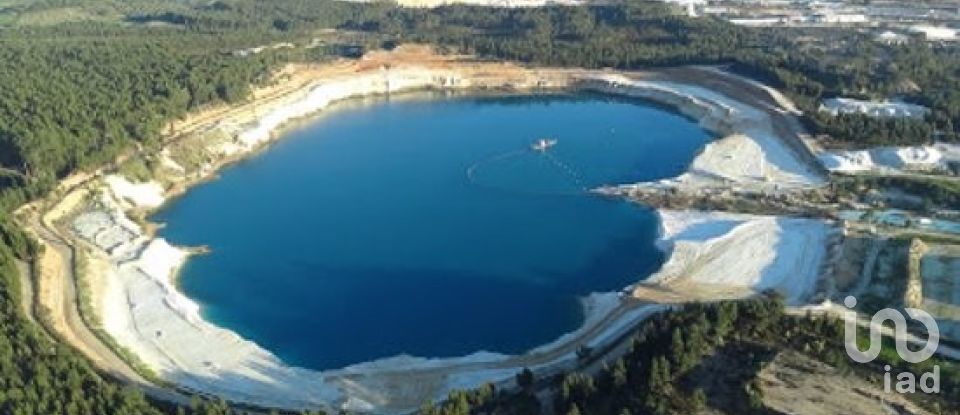 Land in Rio Maior of 561 m²