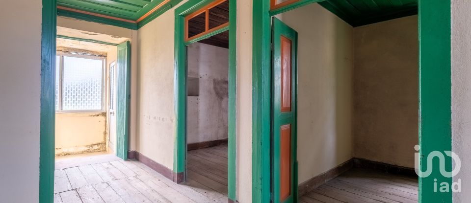 Maison de village T3 à Carvalho de 254 m²