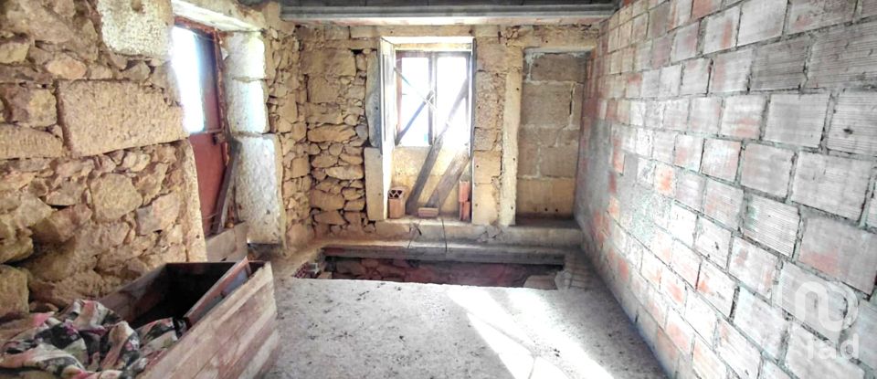 Maison T3 à Bela de 208 m²