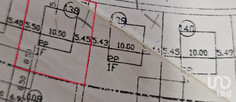Terreno em Rio Maior de 561 m²