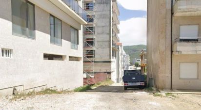 Terrain à Peso da Régua e Godim de 989 m²