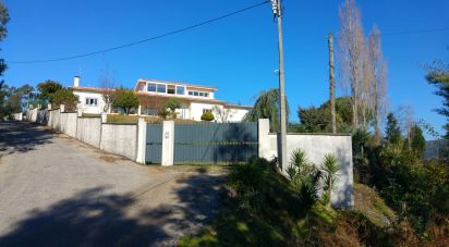 Maison T3 à Ossela de 336 m²