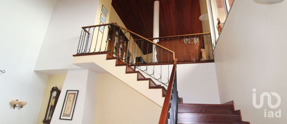 Maison T3 à Ossela de 336 m²