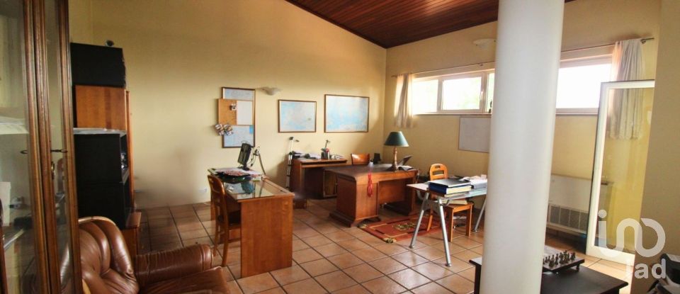 Maison T3 à Ossela de 336 m²