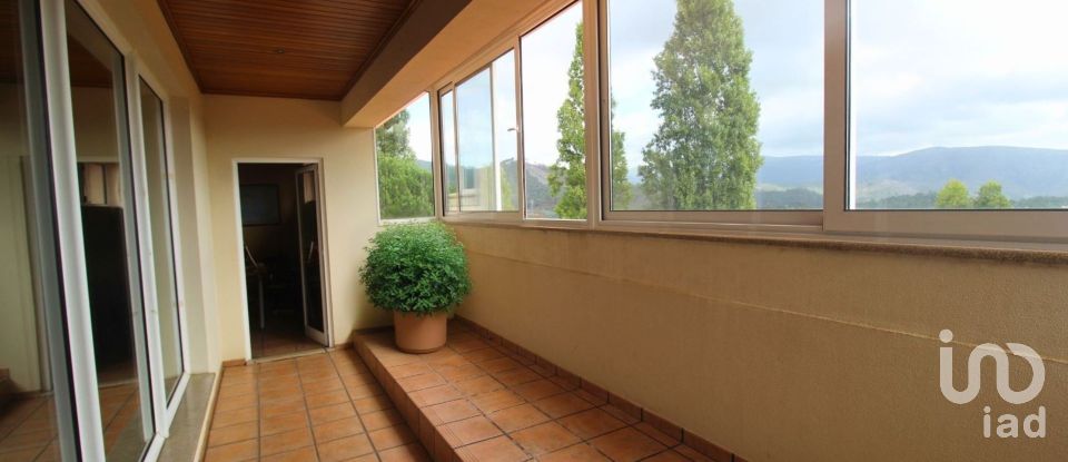 Maison T3 à Ossela de 336 m²