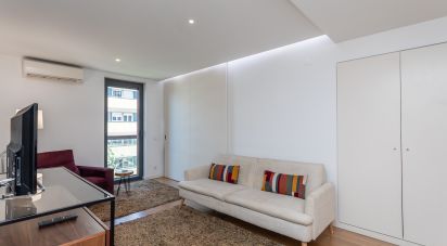 Appartement T1 à Santo António de 83 m²