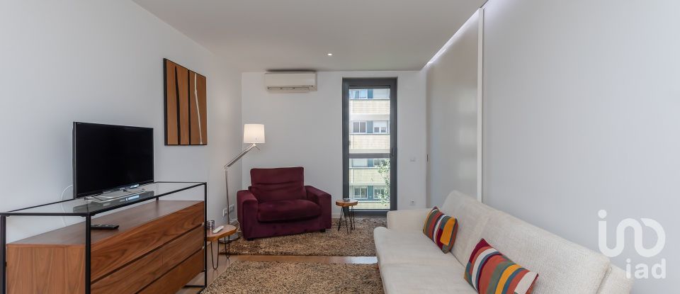 Appartement T1 à Santo António de 83 m²