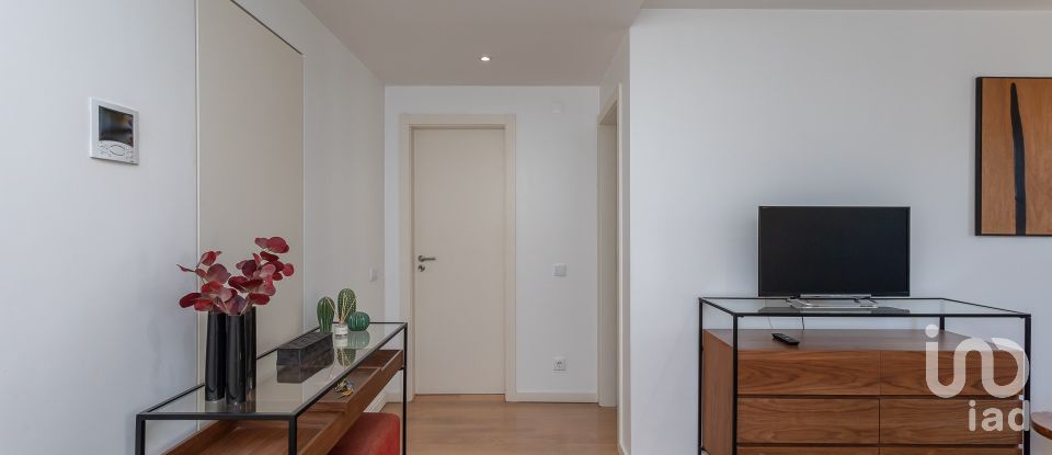 Appartement T1 à Santo António de 83 m²