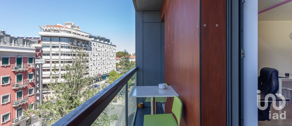 Appartement T1 à Santo António de 83 m²