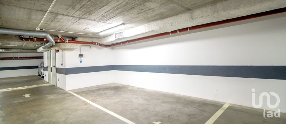 Appartement T1 à Santo António de 83 m²