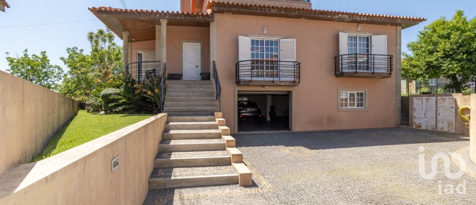 Moradia T3 em Sanfins lamoso codessos de 243 m²