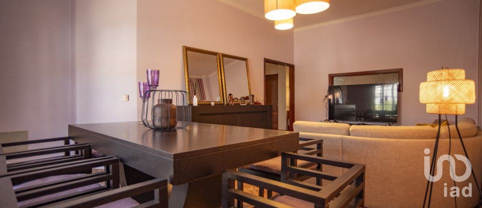 Moradia T3 em Sanfins lamoso codessos de 243 m²