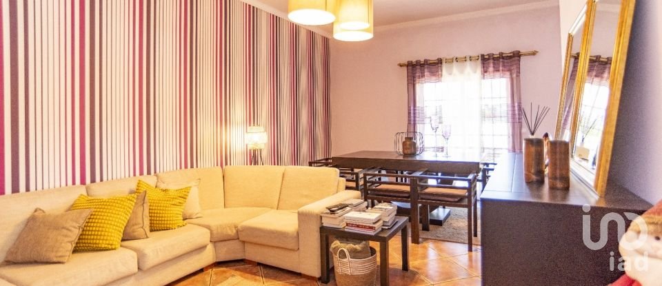 Moradia T3 em Sanfins lamoso codessos de 243 m²