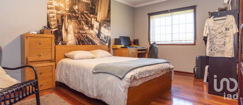 Moradia T3 em Sanfins lamoso codessos de 243 m²