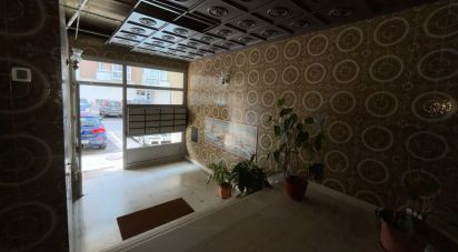 Apartamento T2 em Oeiras e São Julião da Barra, Paço de Arcos e Caxias de 81 m²