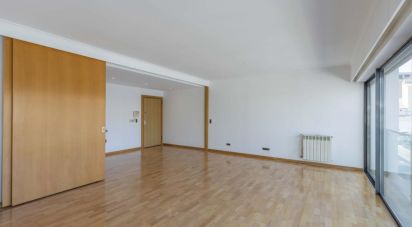 Appartement T2 à Alcântara de 123 m²