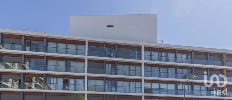 Apartment T2 in Alcântara of 123 m²