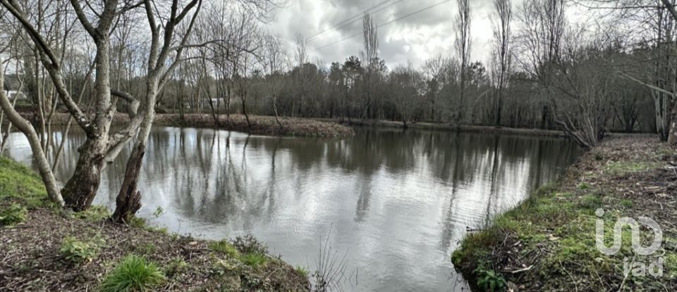 Quinta T4 em Crasto, Ruivos e Grovelas de 341 m²