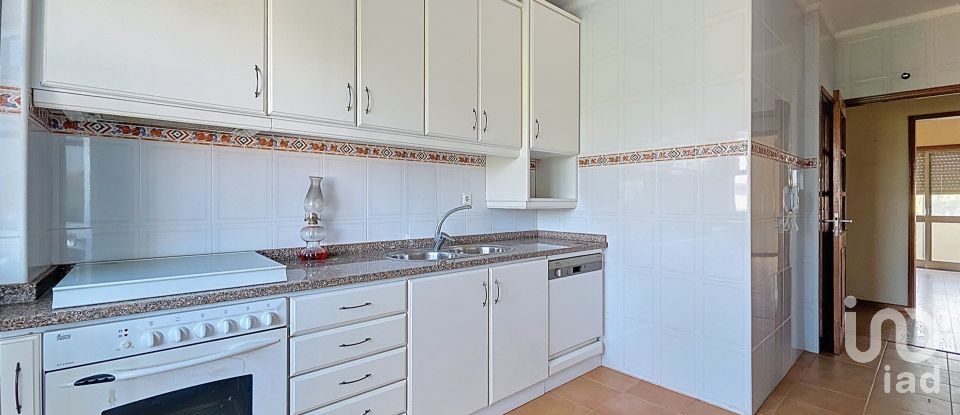 Apartment T3 in Ovar, São João, Arada e São Vicente de Pereira Jusã of 100 m²