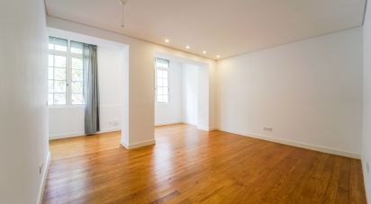 Apartment T2 in São Vicente of 93 m²