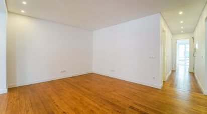 Apartment T2 in São Vicente of 93 m²